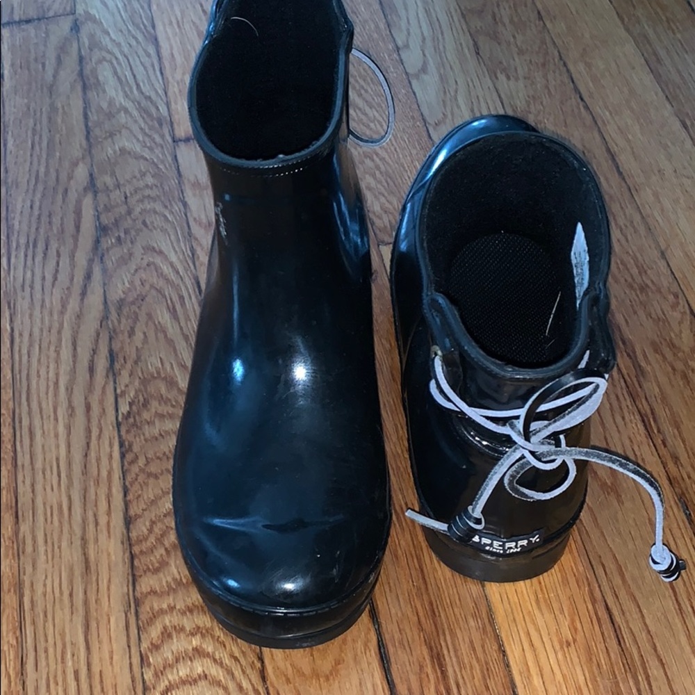 Ankle height black sperry rain boots